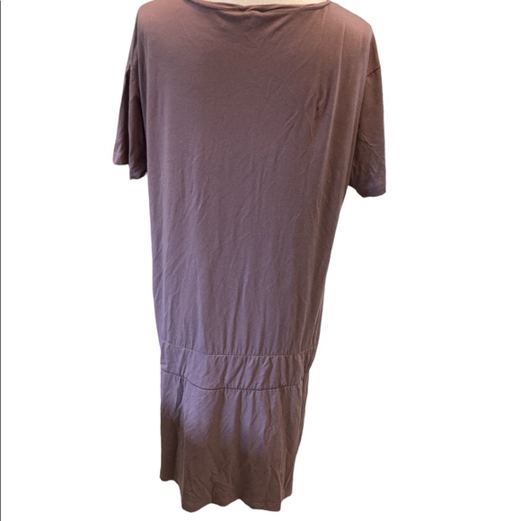 Venus T-shirt Dress - Picture 5 of 10